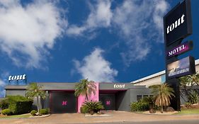Tout Motel (Adults Only)